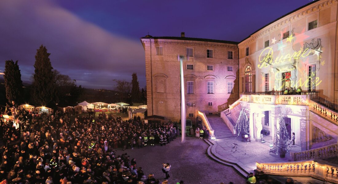 Magical Christmas Village in the UNESCO Area - Asti and Govone